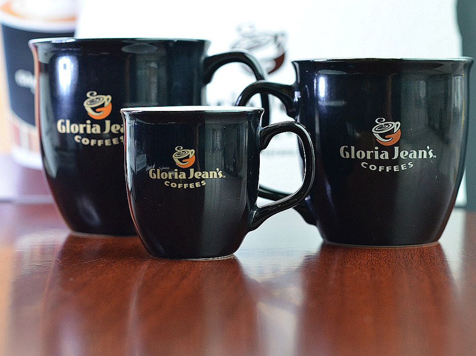 gloria-jeans-coffees
